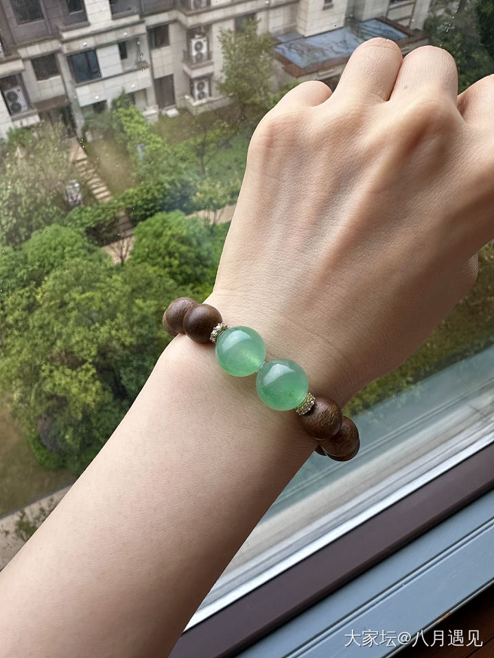 姐妹寄➗的大卡冰甜绿珠子_翡翠