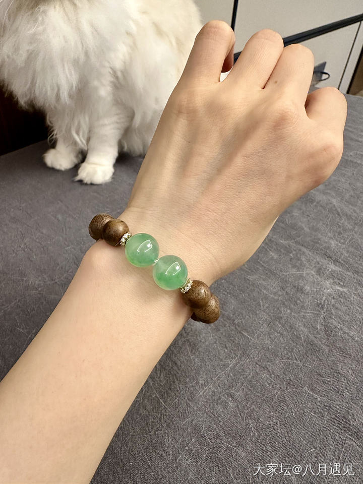 姐妹寄➗的大卡冰甜绿珠子_翡翠