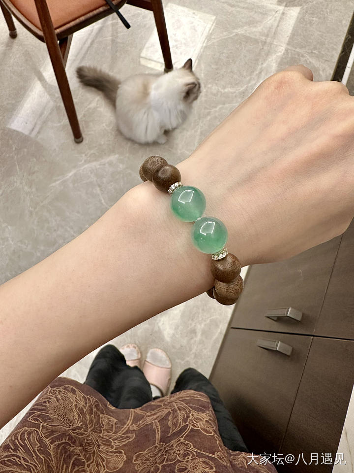 姐妹寄➗的大卡冰甜绿珠子_翡翠