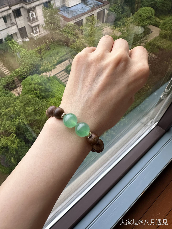 姐妹寄➗的大卡冰甜绿珠子_翡翠