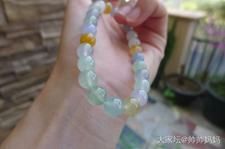 翡翠冰糖豆手链_翡翠