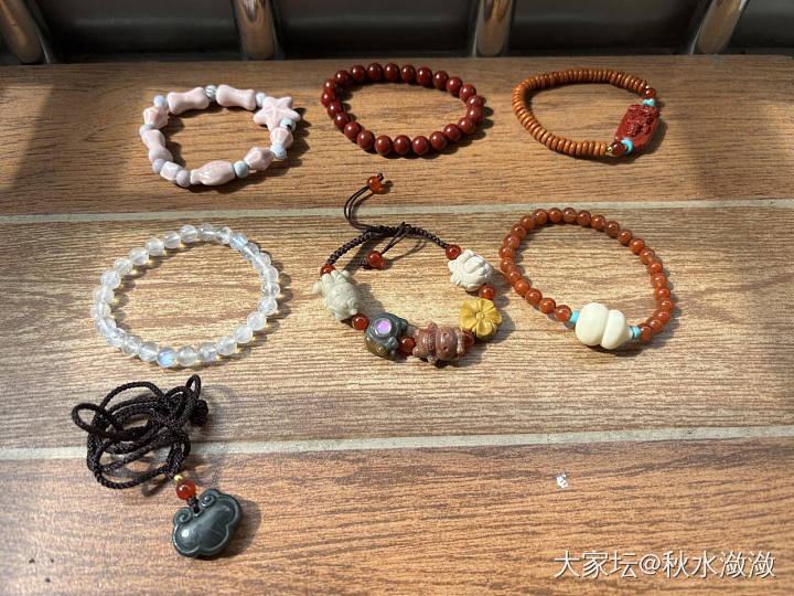 打包出入门级别的水晶、和田、南红、月光等_首饰