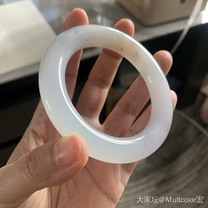 闲置出圆条翡翠手镯_翡翠