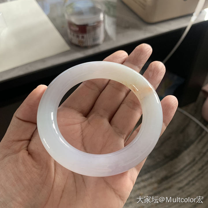 闲置出圆条翡翠手镯_翡翠