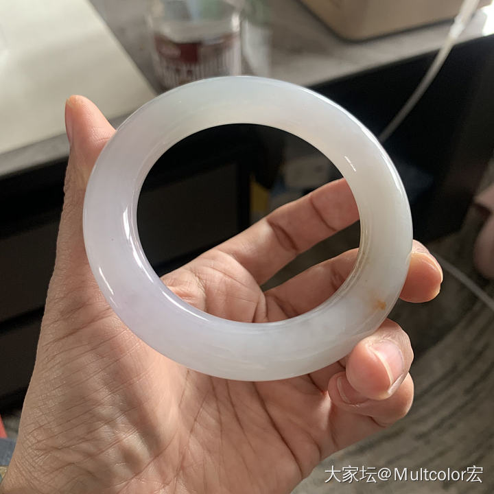 闲置出圆条翡翠手镯_翡翠