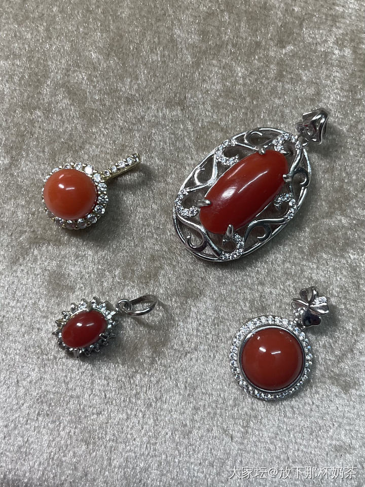 周末更新 血亏清理小百手链 都对半出珊瑚珍珠绿松蜜蜡小精品_有机宝石