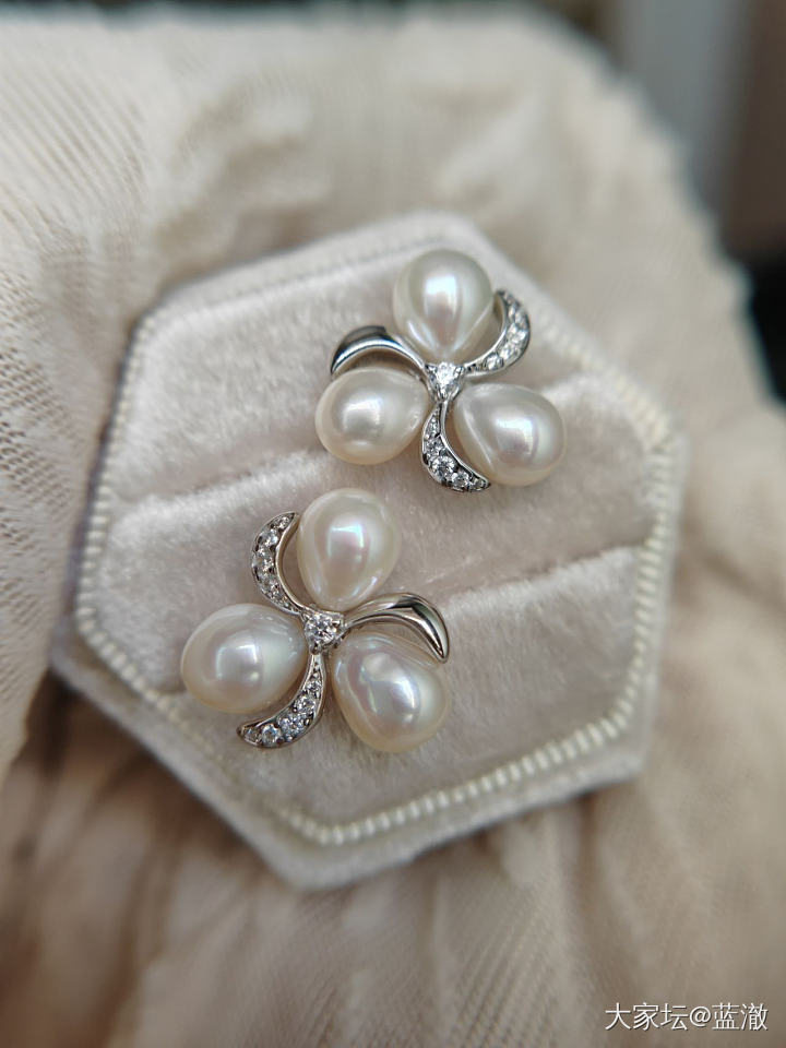 各种镶嵌珍珠首饰，都是银镶_有机宝石