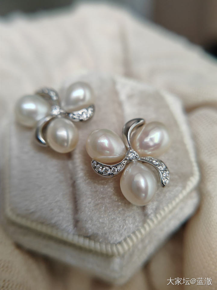 各种镶嵌珍珠首饰，都是银镶_有机宝石