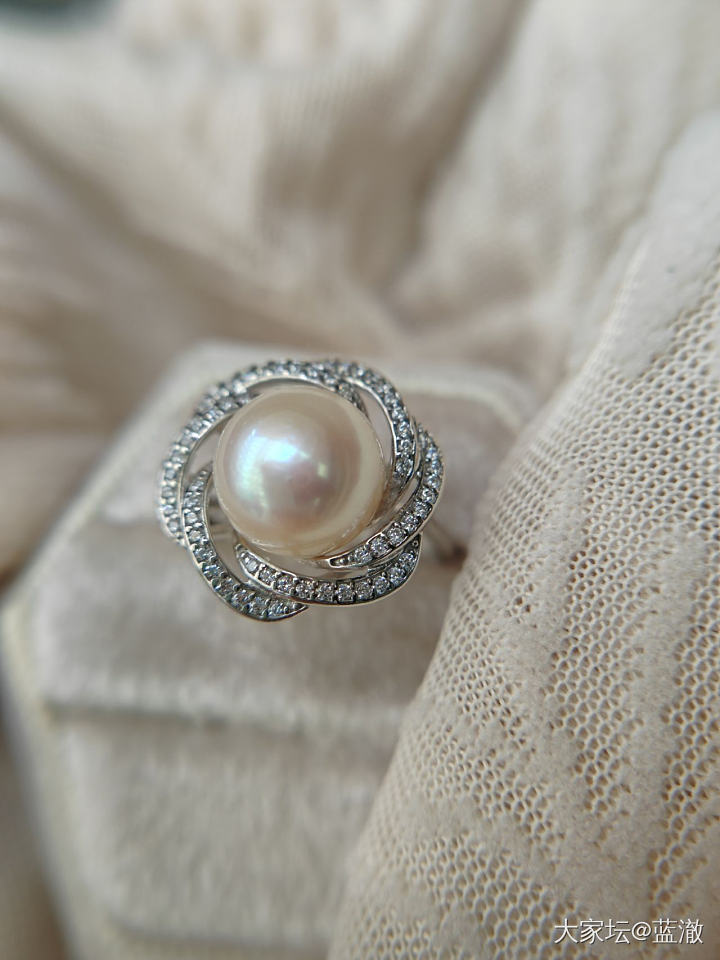 各种镶嵌珍珠首饰，都是银镶_有机宝石