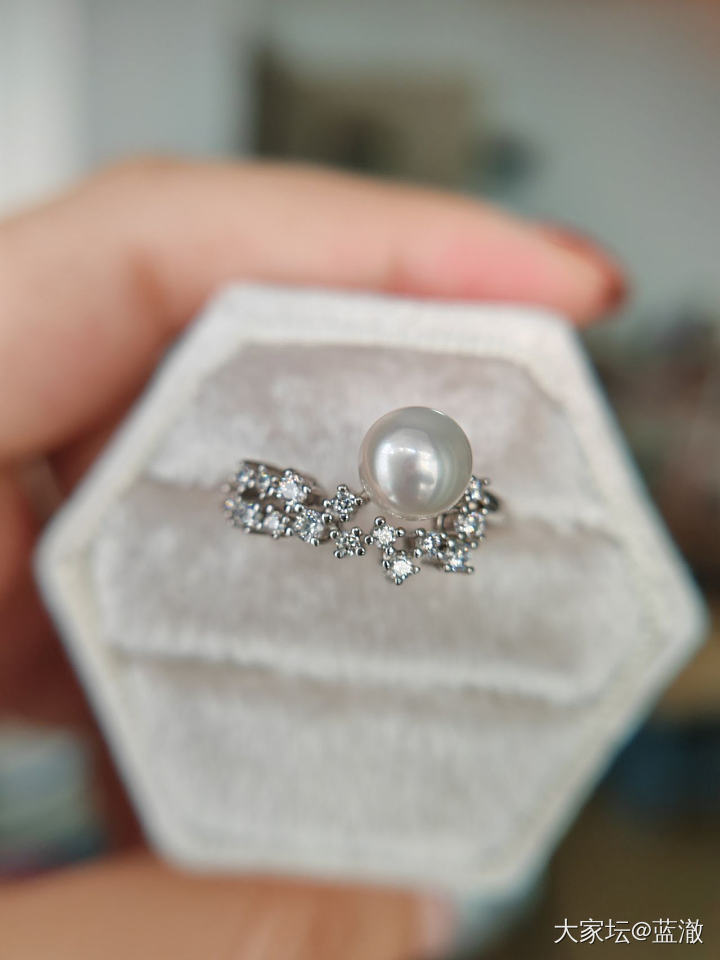 各种镶嵌珍珠首饰，都是银镶_有机宝石
