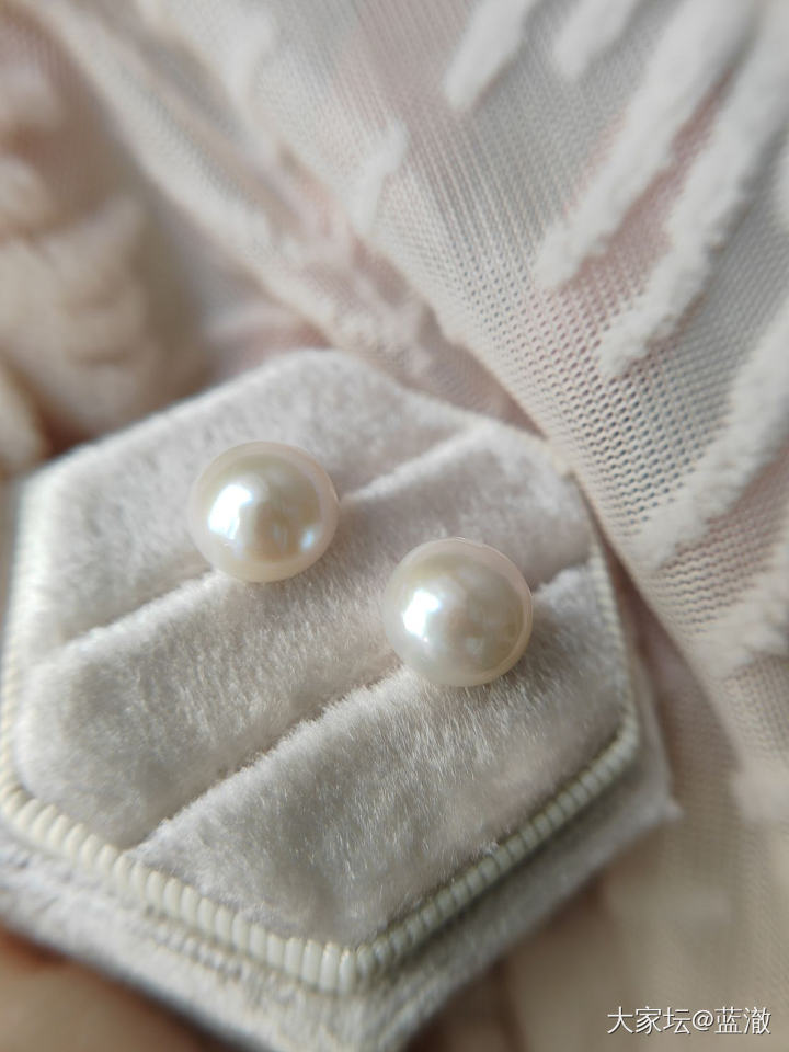 各种镶嵌珍珠首饰，都是银镶_有机宝石