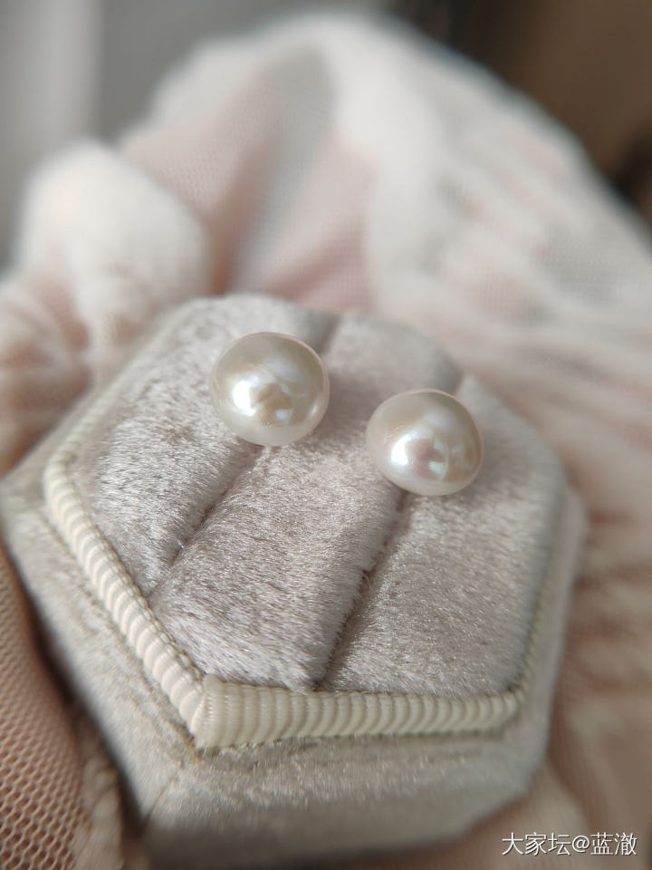 各种镶嵌珍珠首饰，都是银镶_有机宝石