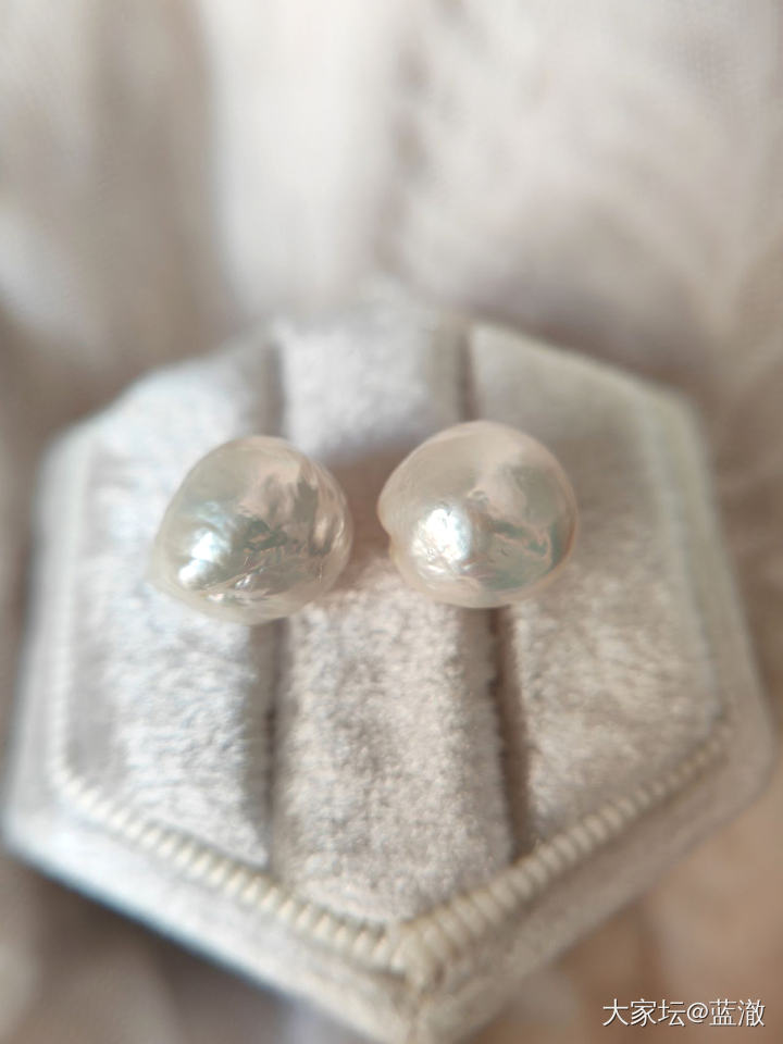 各种镶嵌珍珠首饰，都是银镶_有机宝石