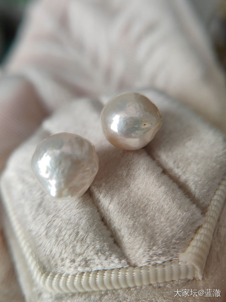 各种镶嵌珍珠首饰，都是银镶_有机宝石