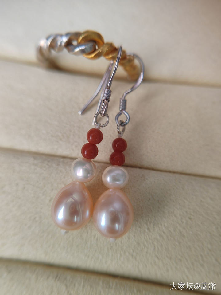 各种镶嵌珍珠首饰，都是银镶_有机宝石