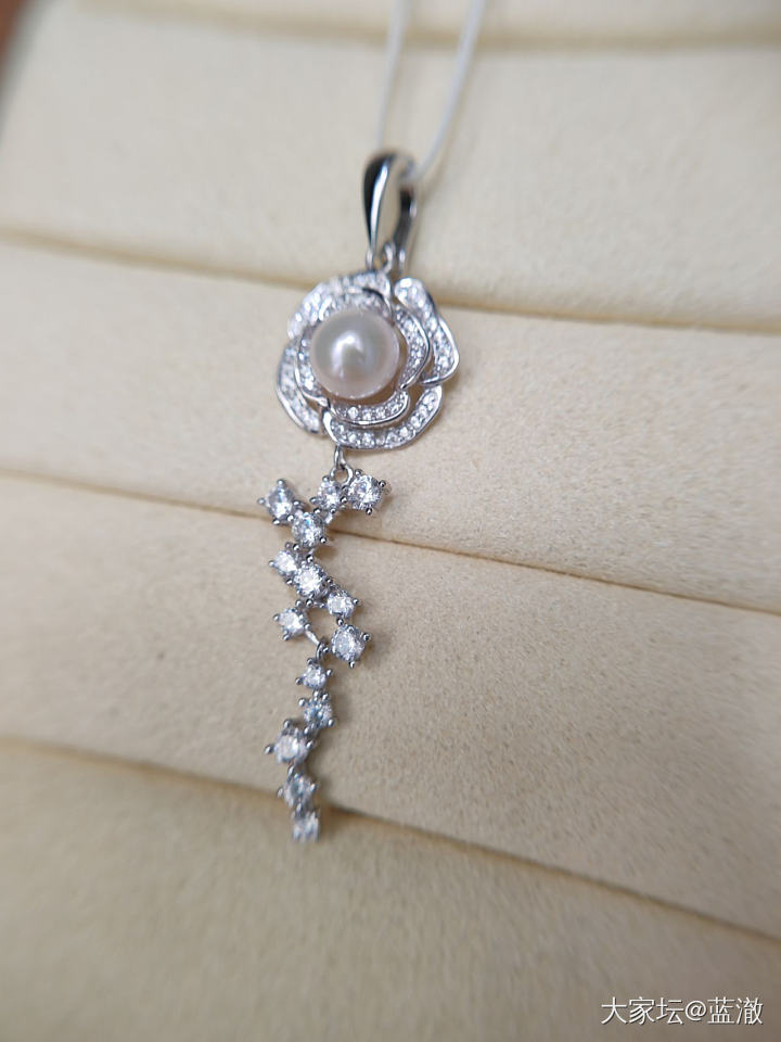 各种镶嵌珍珠首饰，都是银镶_有机宝石