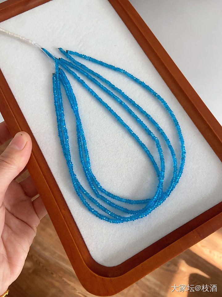 店铺赔钱清货 祖母绿 彩宝 透辉石 磷灰石 无烧蓝宝石 坦桑石_金