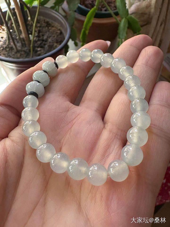 木纳雪花棉翡翠手串_翡翠