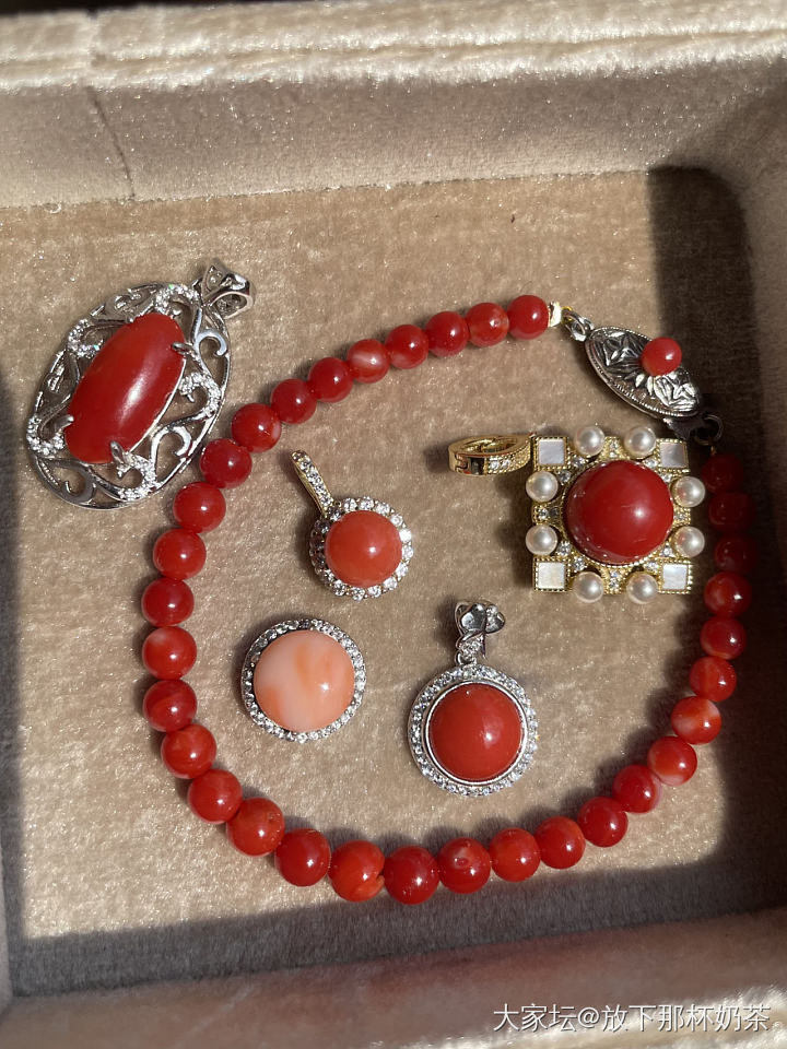 周末更新 血亏清理小百手链 都对半出珊瑚珍珠绿松蜜蜡小精品_有机宝石