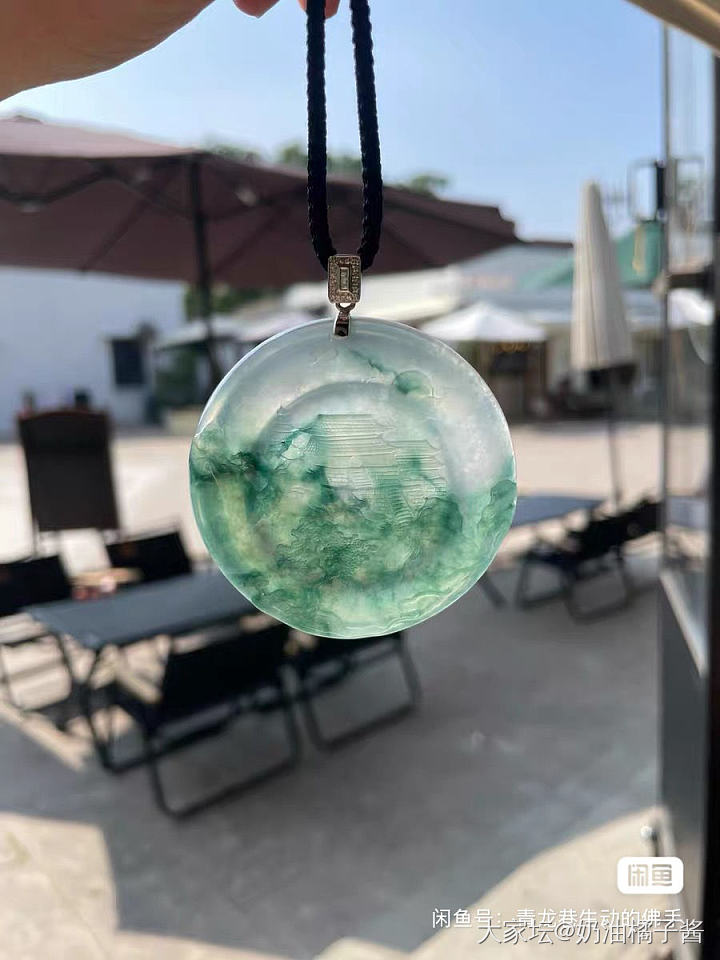 天然翡翠大山水牌_翡翠