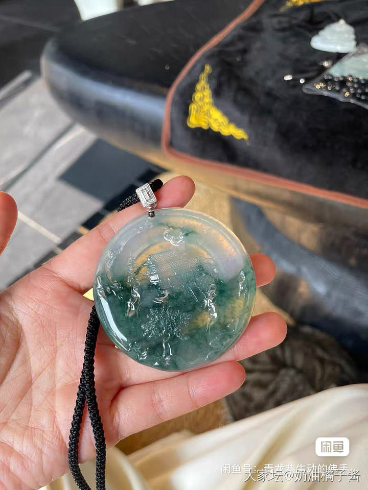 天然翡翠大山水牌_翡翠