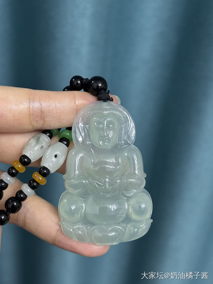 天然翡翠冰晴观音_翡翠