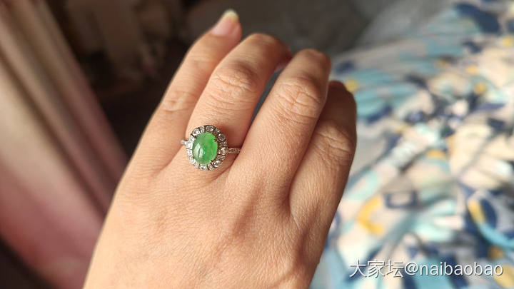 天然缅甸A货翡翠戒指_翡翠