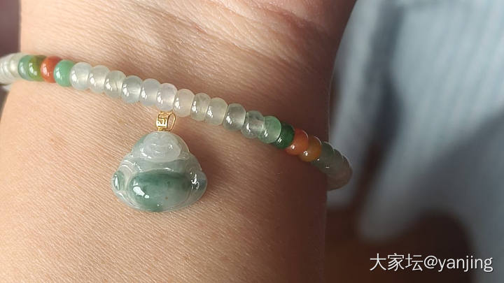 天然缅甸A货翡翠吊坠_翡翠