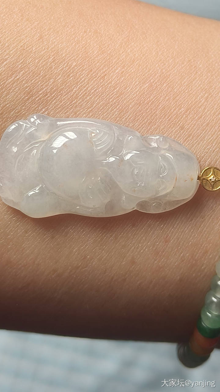 天然缅甸A货翡翠吊坠_翡翠