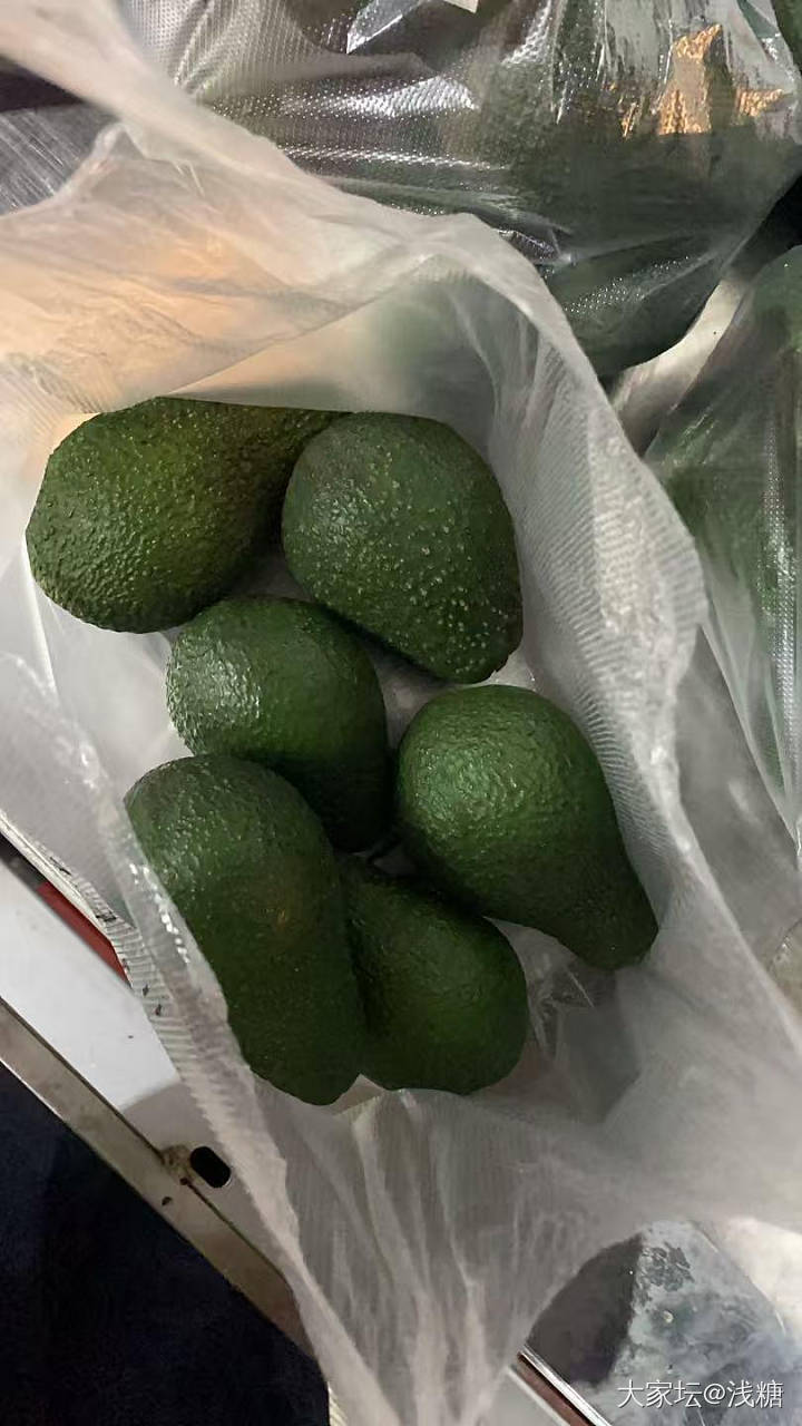 最便宜的牛油果十几块一斤，保证品质，个头大肉厚_品味