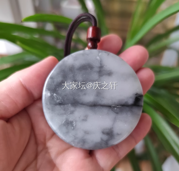 和田玉青花手镯芯110克直径55mm_和田玉