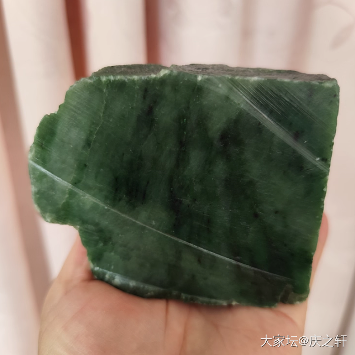 和田玉新疆碧玉原石天然小摆件845克_和田玉