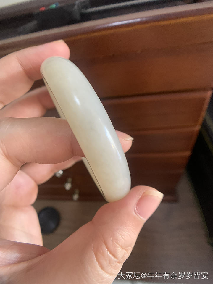 新疆和田玉籽镯_和田玉