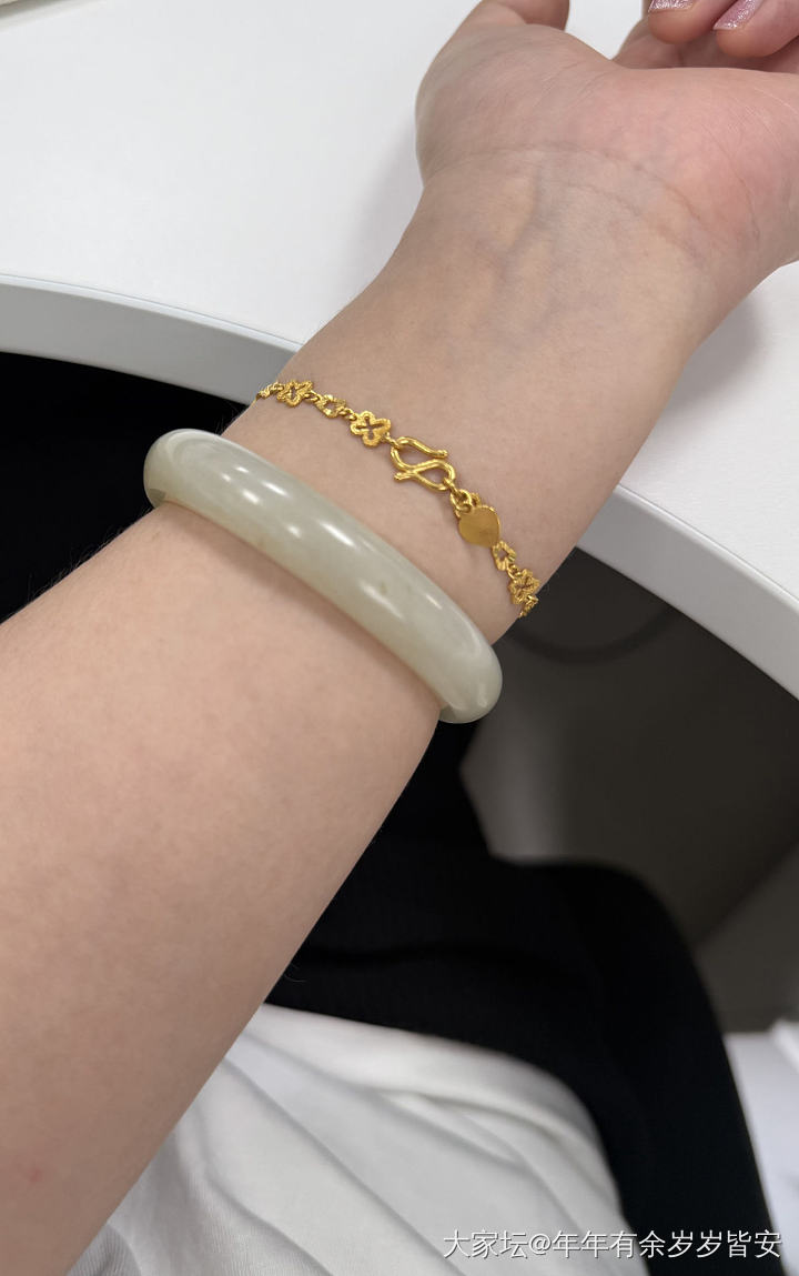 新疆和田玉籽镯_和田玉