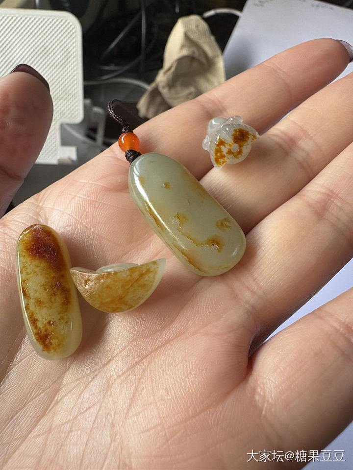 出一些籽料小件_和田玉