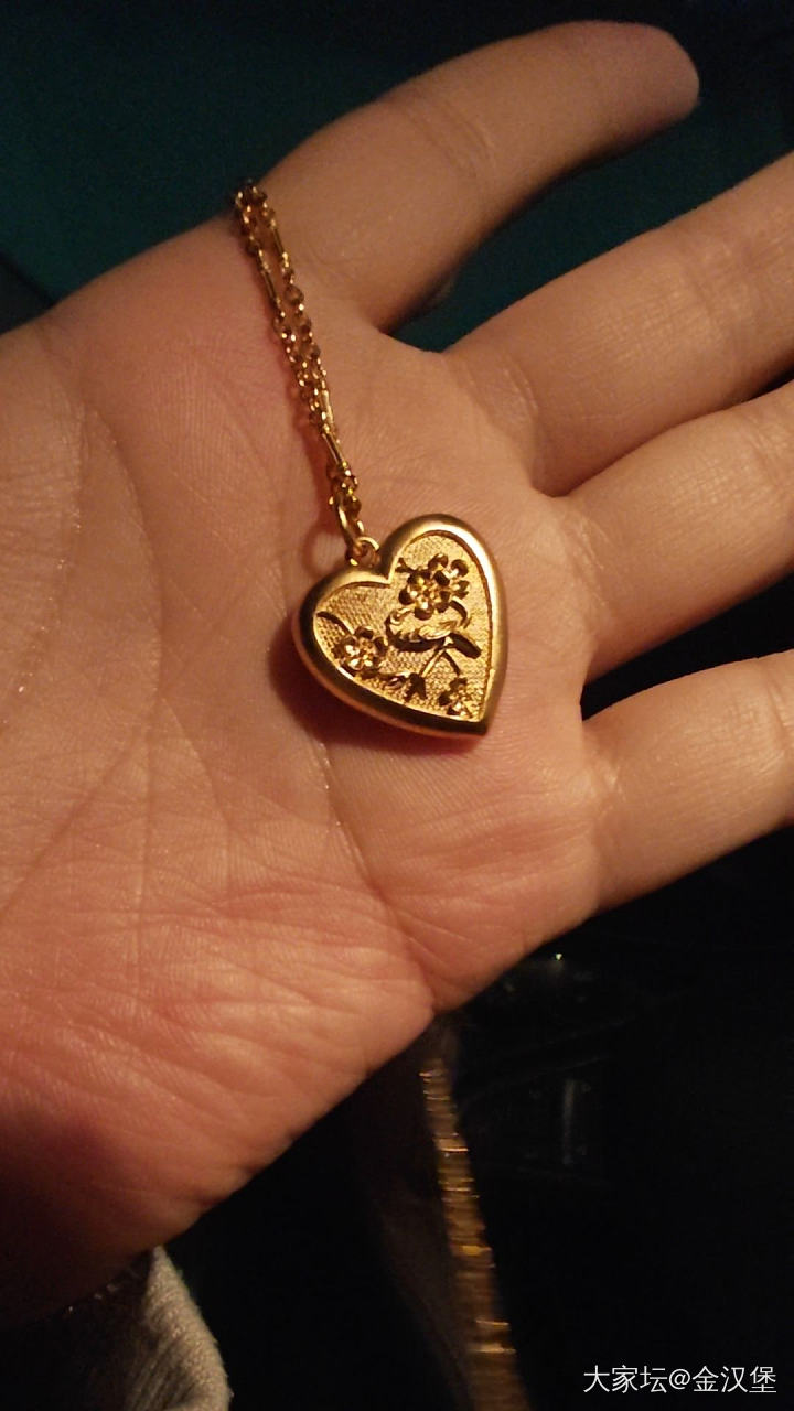 辞旧迎新的奶奶款吊坠_吊坠金