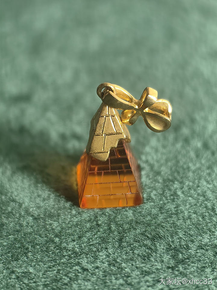 周大福金字塔_金