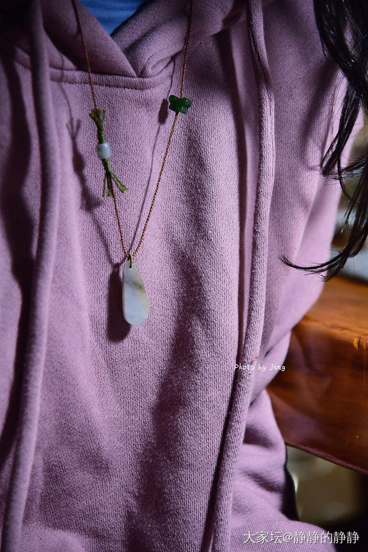 三色小油坨一枚_和田玉