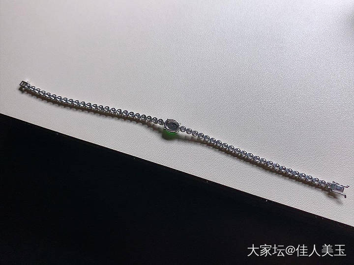 佳人美玉高冰种木那蛋面镶金手链_翡翠