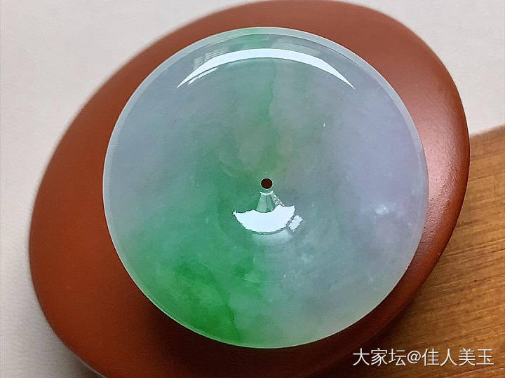 佳人美玉阳绿大平安扣价22800_翡翠