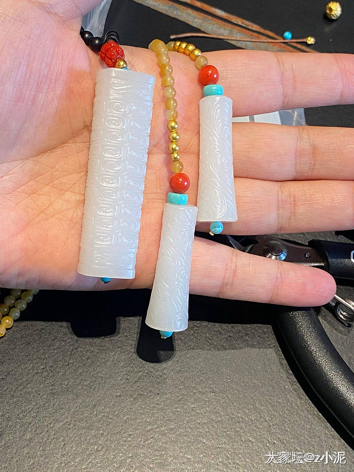 籽料仿古勒子（带国检证）_和田玉