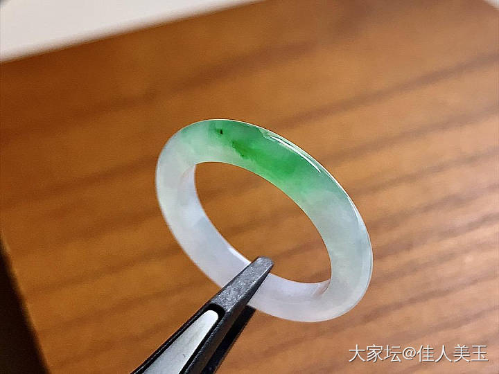 佳人美玉冰种阳绿戒指圈口17号价6980_翡翠