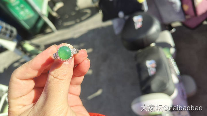 天然缅甸A货翡翠蛋面_翡翠