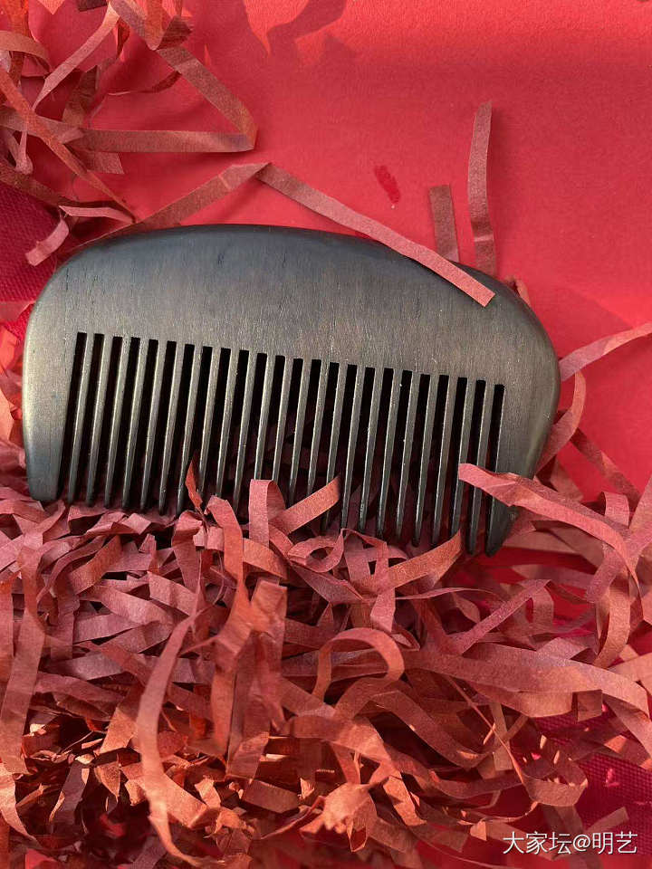 珍重之物，当以手造 紫光檀带着体温的梳子_首饰
