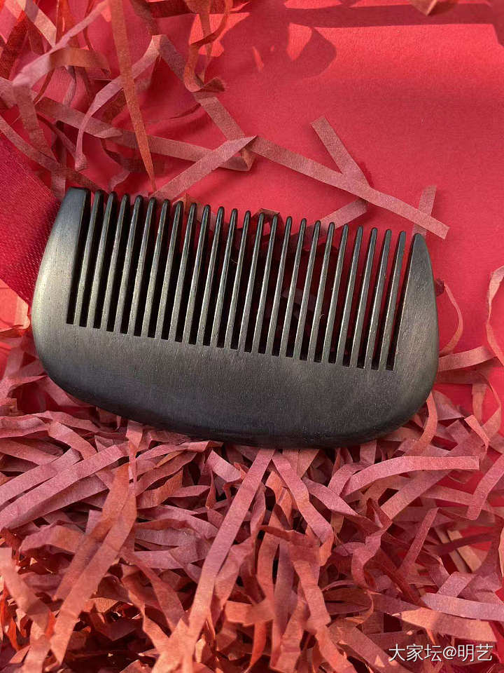 珍重之物，当以手造 紫光檀带着体温的梳子_首饰