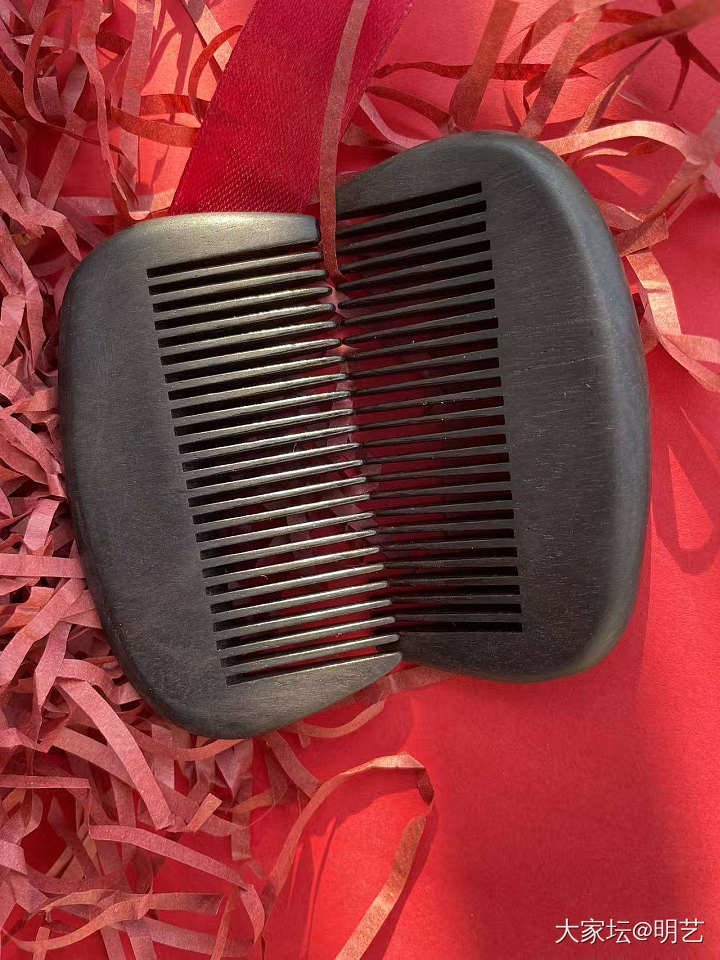 珍重之物，当以手造 紫光檀带着体温的梳子_首饰