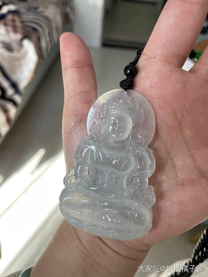 天然翡翠冰种度母_翡翠