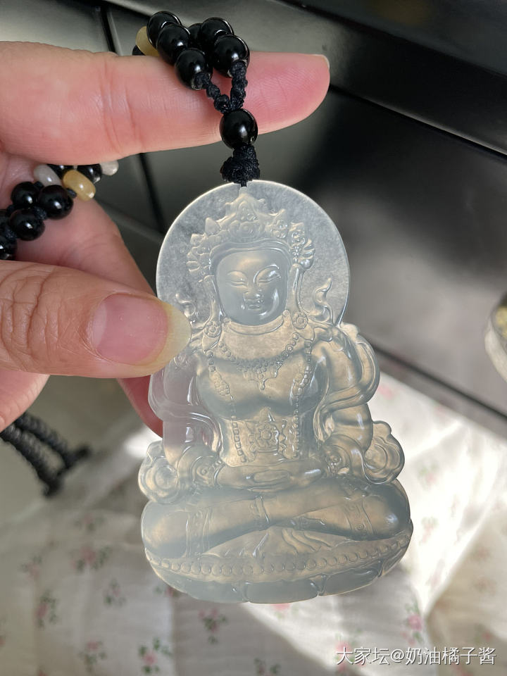 天然翡翠冰种度母_翡翠