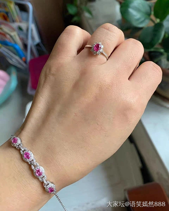 培育帕拉伊巴戒指，海蓝宝手串，红宝石手链，托帕石套装，翡翠平安扣_彩色宝石