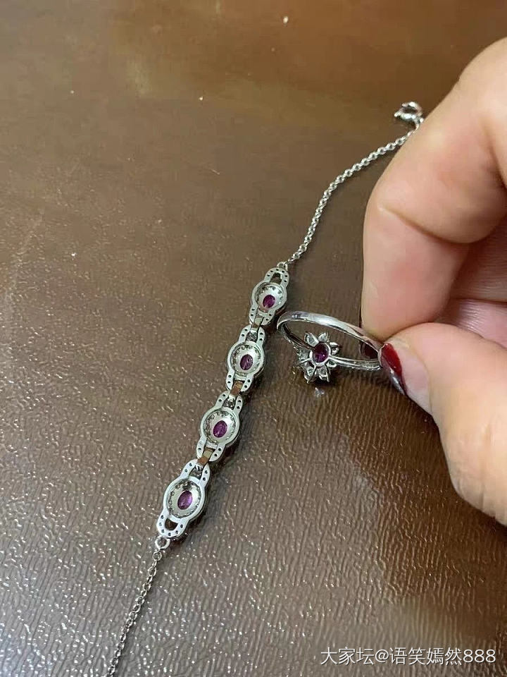 培育帕拉伊巴戒指，海蓝宝手串，红宝石手链，托帕石套装，翡翠平安扣_彩色宝石